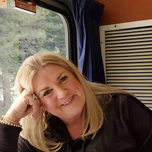 Meet your Posher, Christine